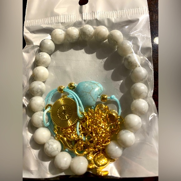 NWOT charm bracelets - Picture 2 of 6